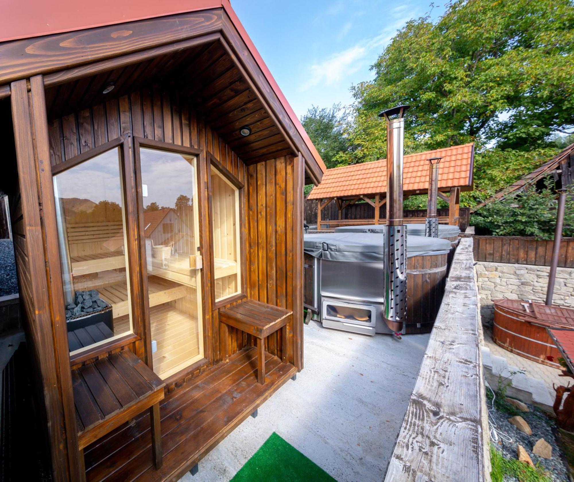 Long Rock Chalets Rimetea Extérieur photo