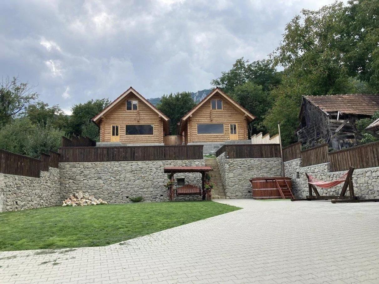 Long Rock Chalets Rimetea Extérieur photo